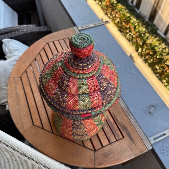 Handwoven African Basket With Lid - Multicolor Red/Green/Purple - Natural Grass - Picture 3 of 7